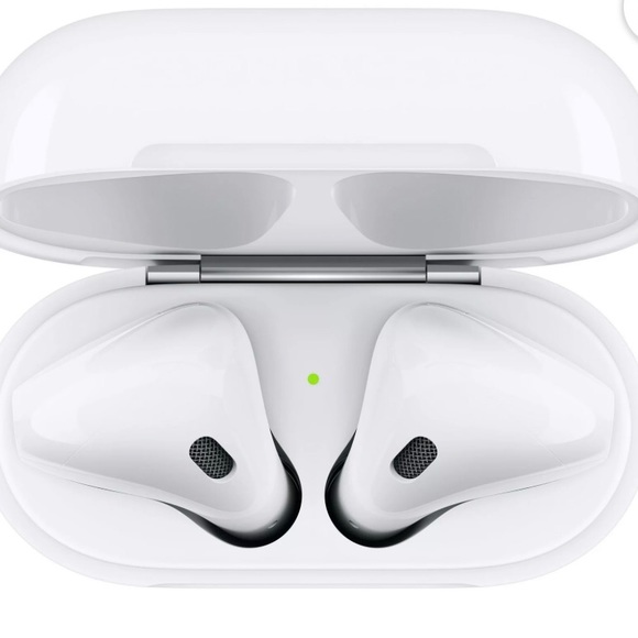 Apple AirPods with Charging Case (2nd Generation) - Picture 5 of 5